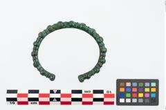 Foto von Bronzeknotenarmreif (NHMW-PRAE-026134)